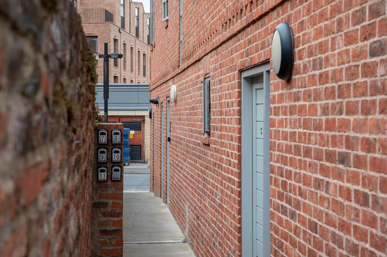 The Falcon Tap Leilighet York Eksteriør bilde